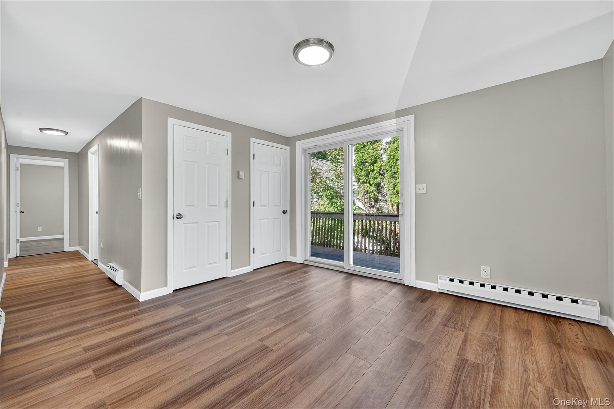 14 Myrtle Avenue, New Windsor, NY 12553