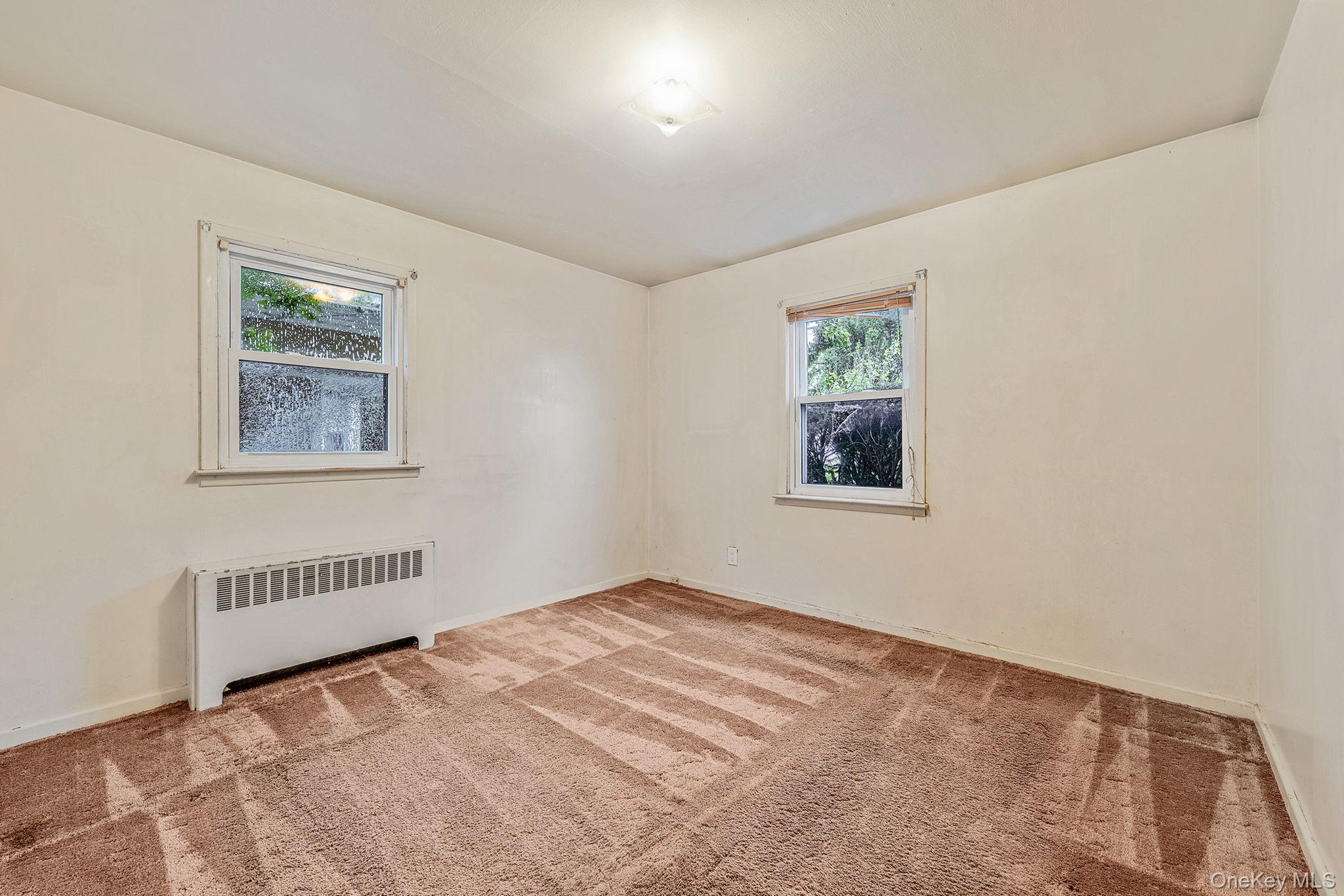 89 E Clinton Avenue, Roosevelt, NY 11575