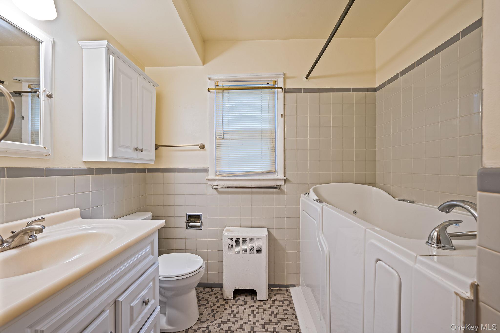 89 E Clinton Avenue, Roosevelt, NY 11575