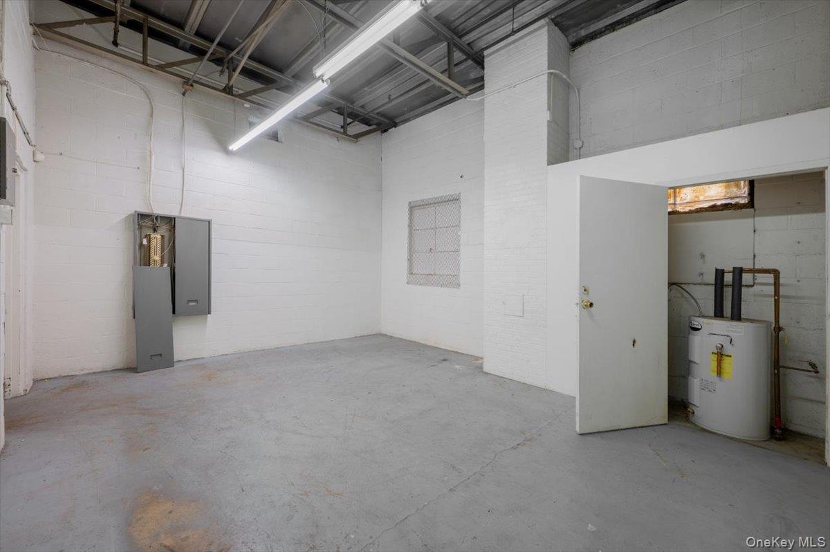 36 Sylvester Street # 2, Westbury, NY 11590