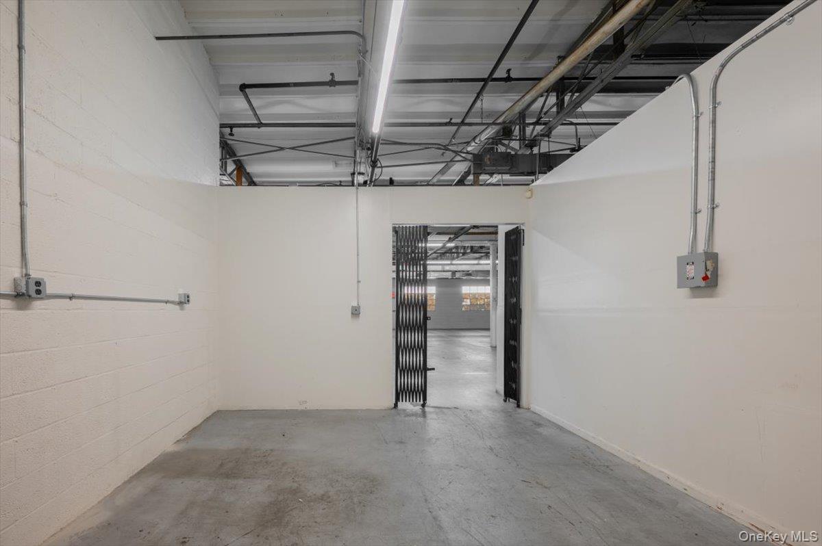 36 Sylvester Street # 2, Westbury, NY 11590