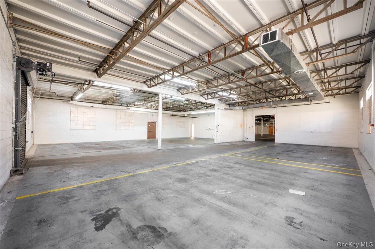 36 Sylvester Street # 2, Westbury, NY 11590