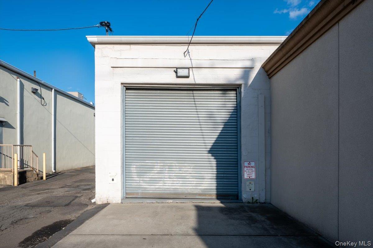 36 Sylvester Street # 2, Westbury, NY 11590