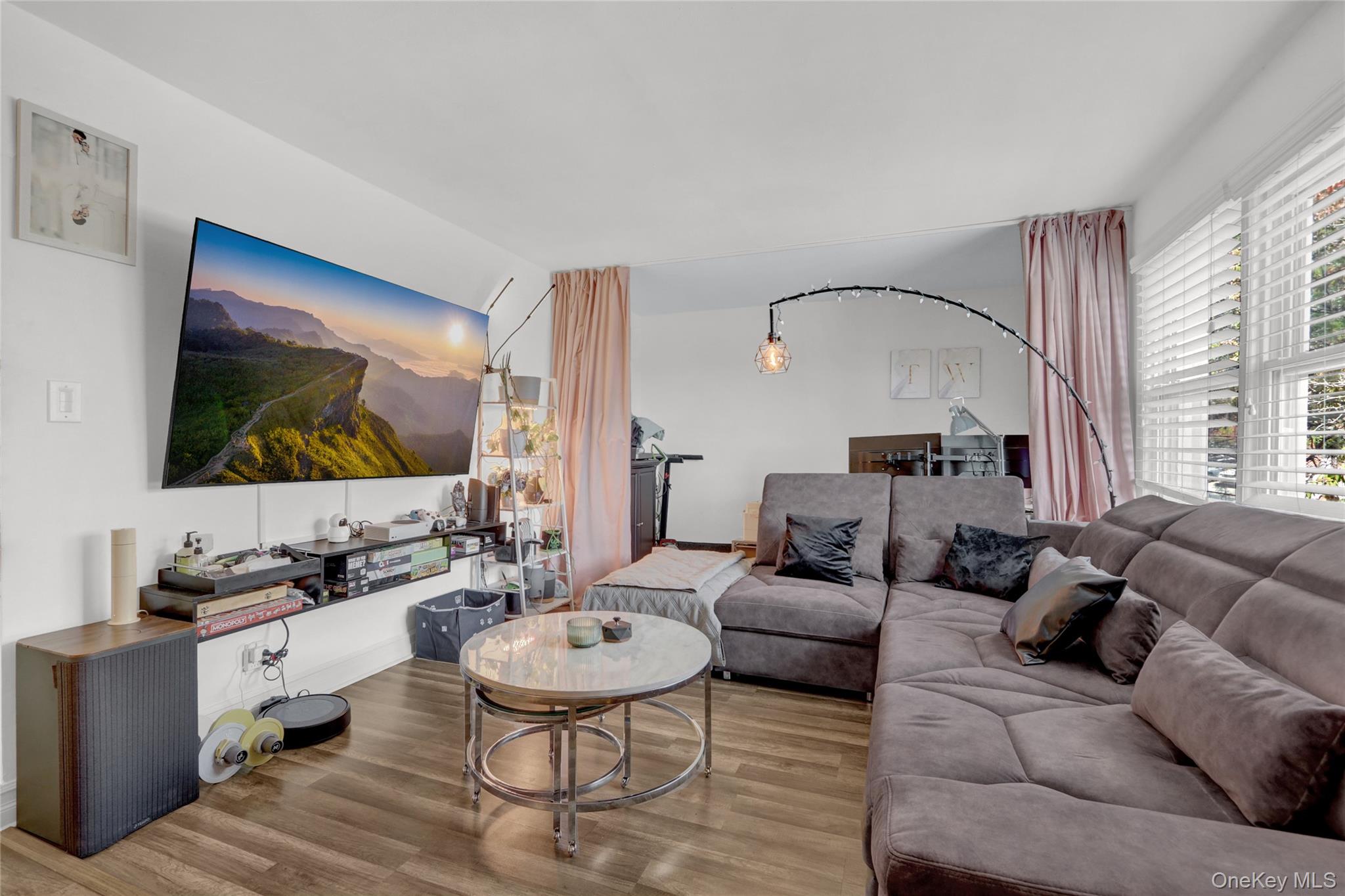 69-14 Little Neck Parkway # 126B, Glen Oaks, NY 11004