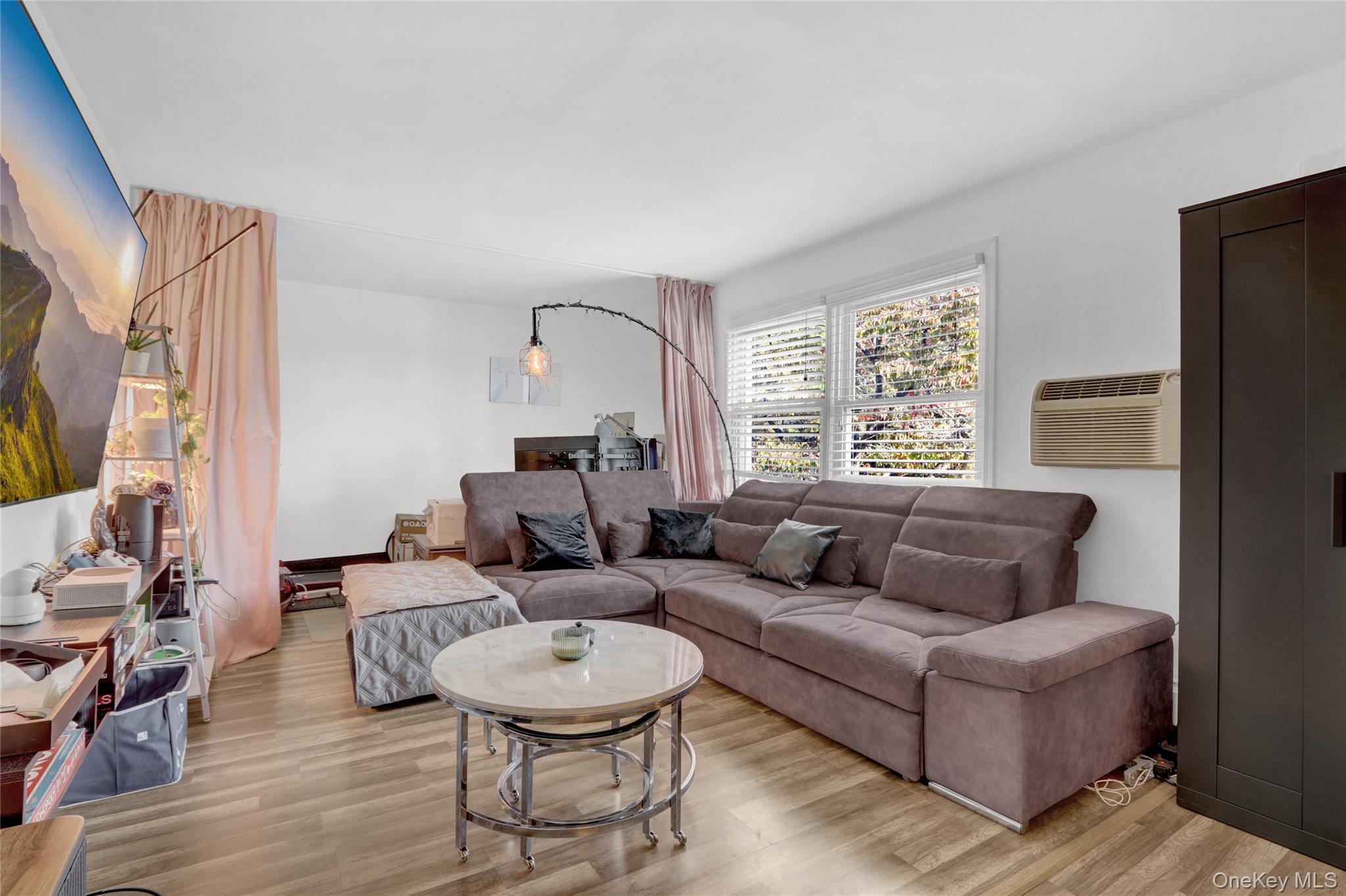 69-14 Little Neck Parkway # 126B, Glen Oaks, NY 11004