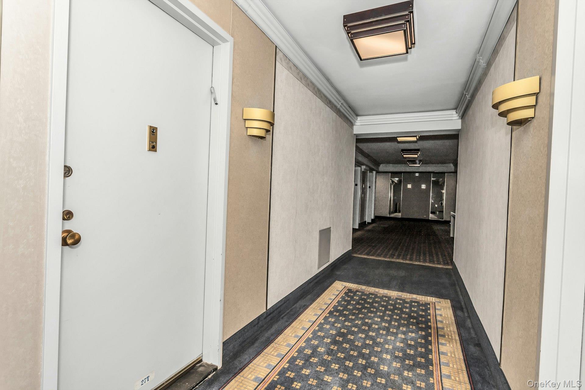 269-10 Grand Central Parkway # 27T, Floral Park, NY 11005