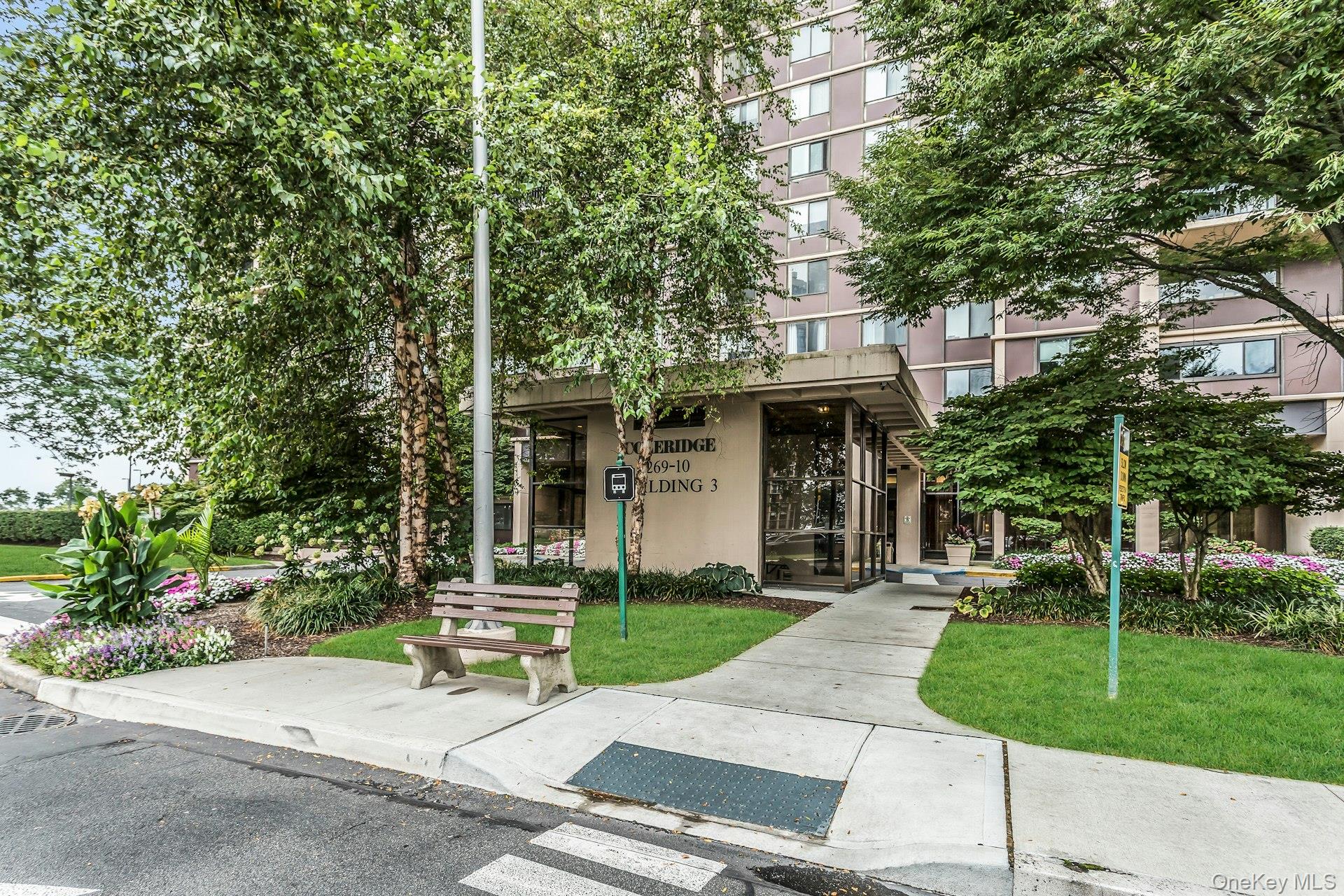 269-10 Grand Central Parkway # 27T, Floral Park, NY 11005