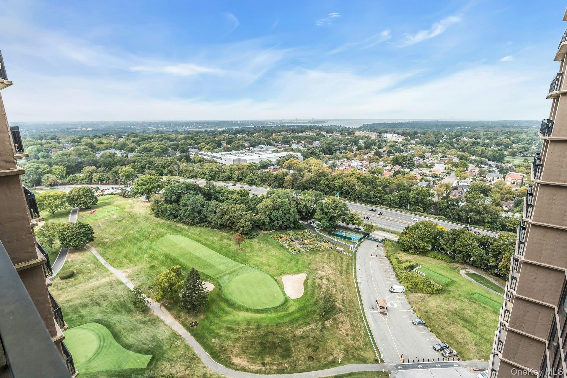 269-10 Grand Central Parkway # 27T, Floral Park, NY 11005