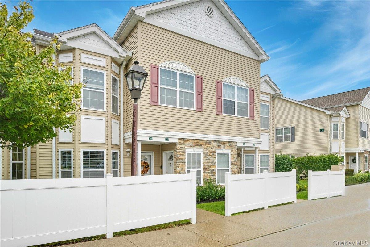 133 Spring Drive # 133, East Meadow, NY 11554