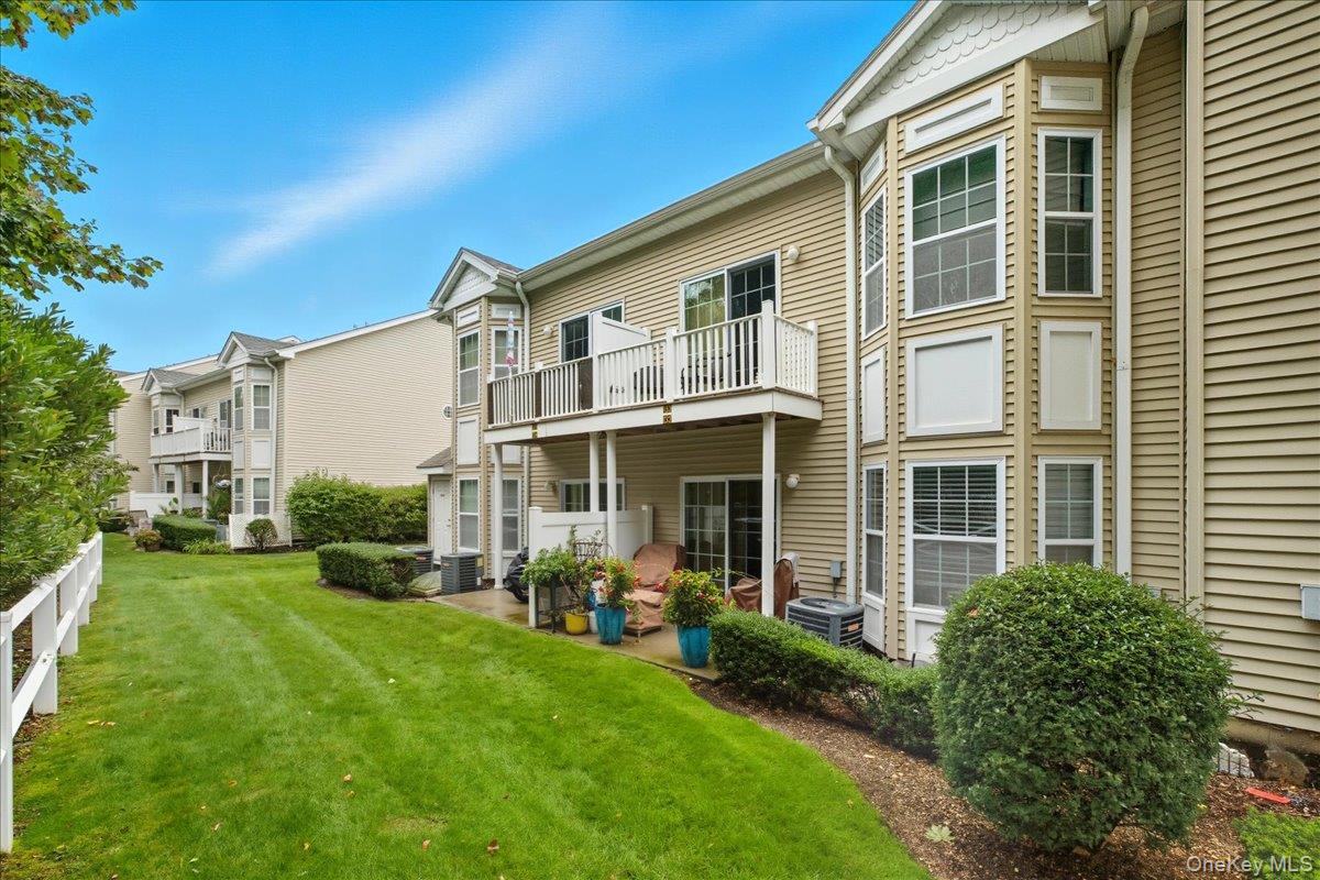 133 Spring Drive # 133, East Meadow, NY 11554