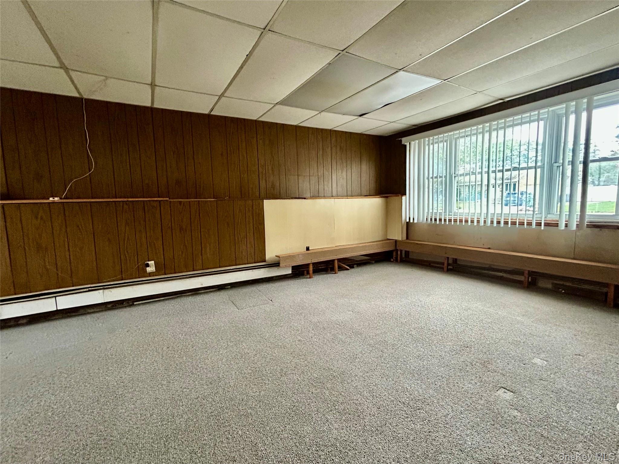 577 Peter Paul Drive, West Islip, NY 11795