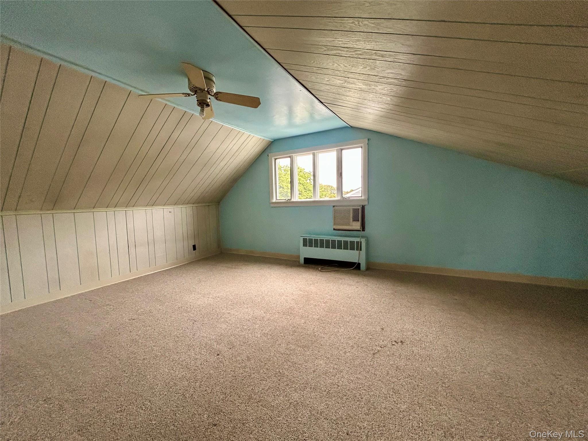 577 Peter Paul Drive, West Islip, NY 11795