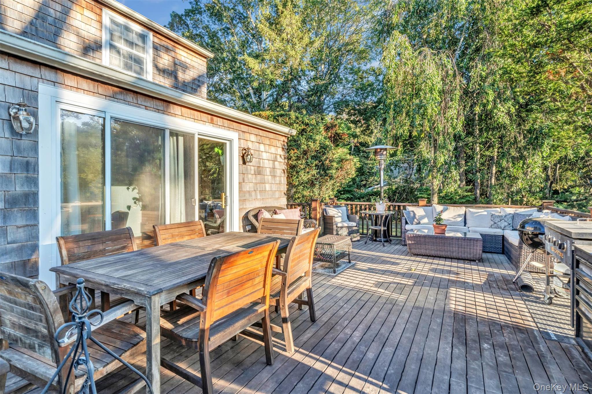 81 Beach Road, Wading River, NY 11792