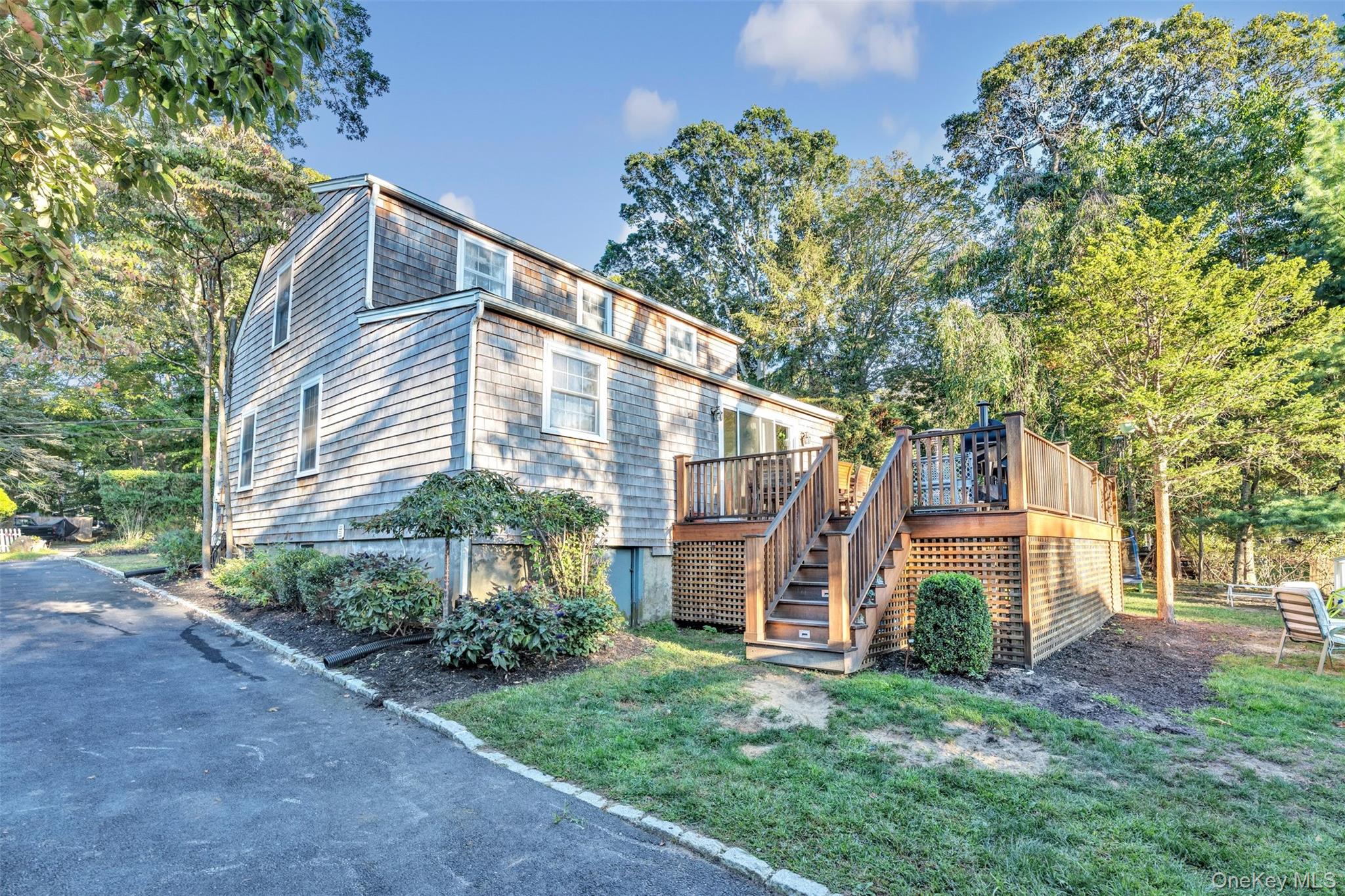 81 Beach Road, Wading River, NY 11792