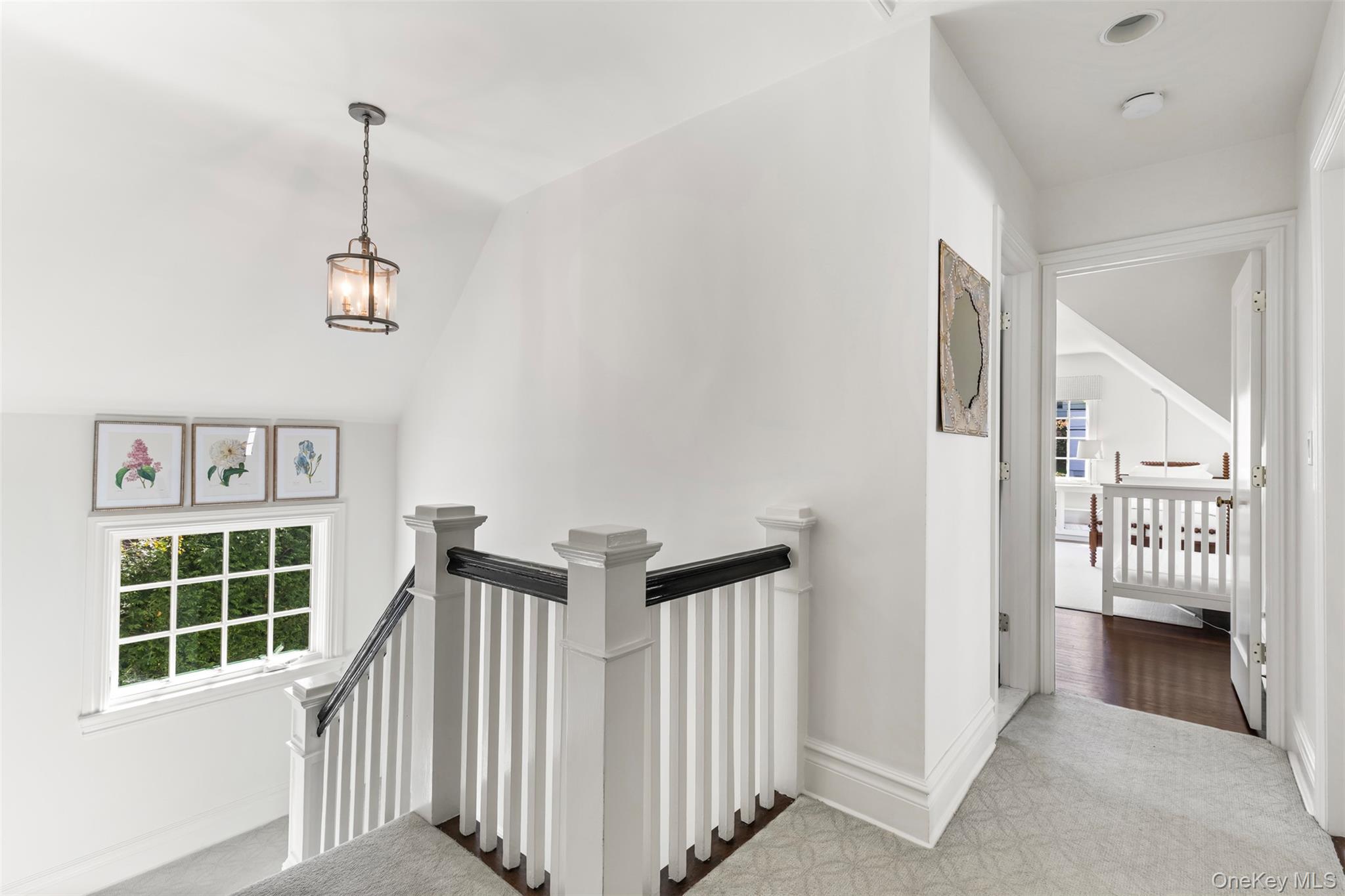 212 Pondfield Road W, Bronxville, NY 10708