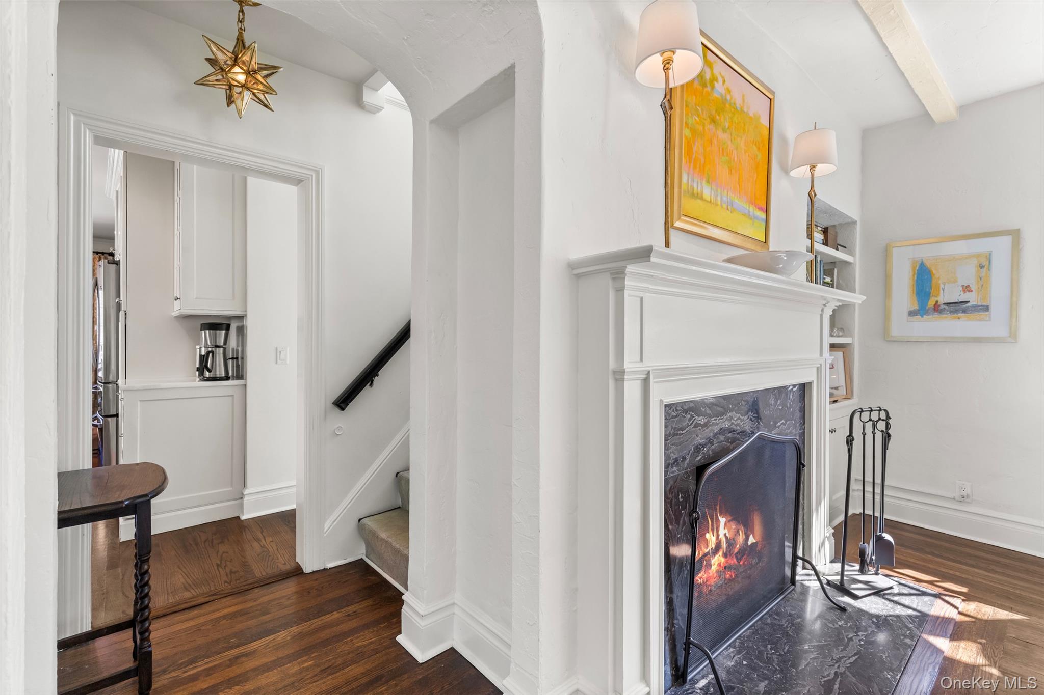 212 Pondfield Road W, Bronxville, NY 10708