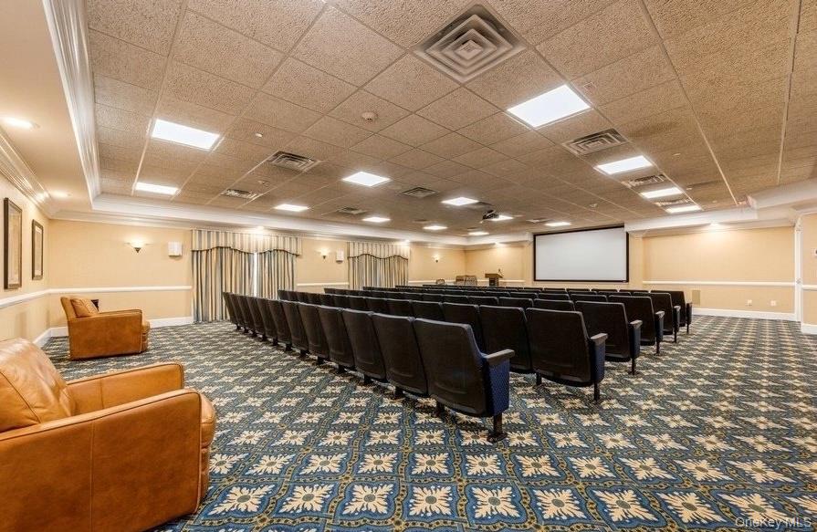 383 Summer Court, East Meadow, NY 11554