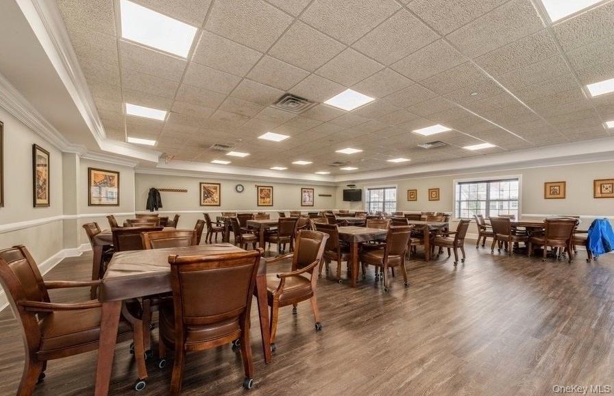 383 Summer Court, East Meadow, NY 11554