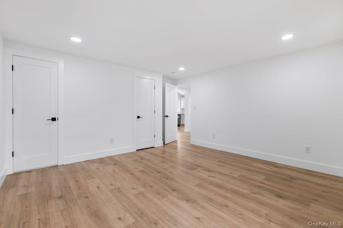 873 S 7th Street, Lindenhurst, NY 11757