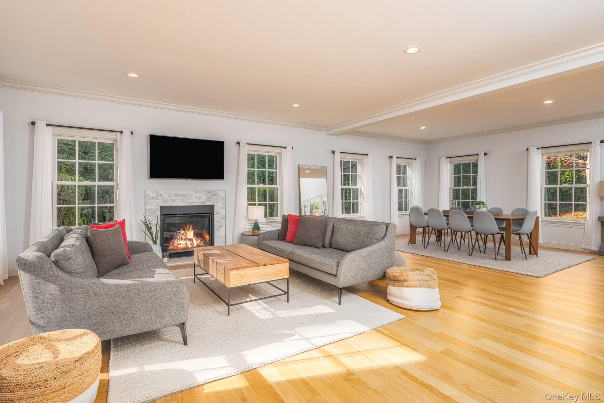 491 Montauk Highway, Quiogue, NY 11978