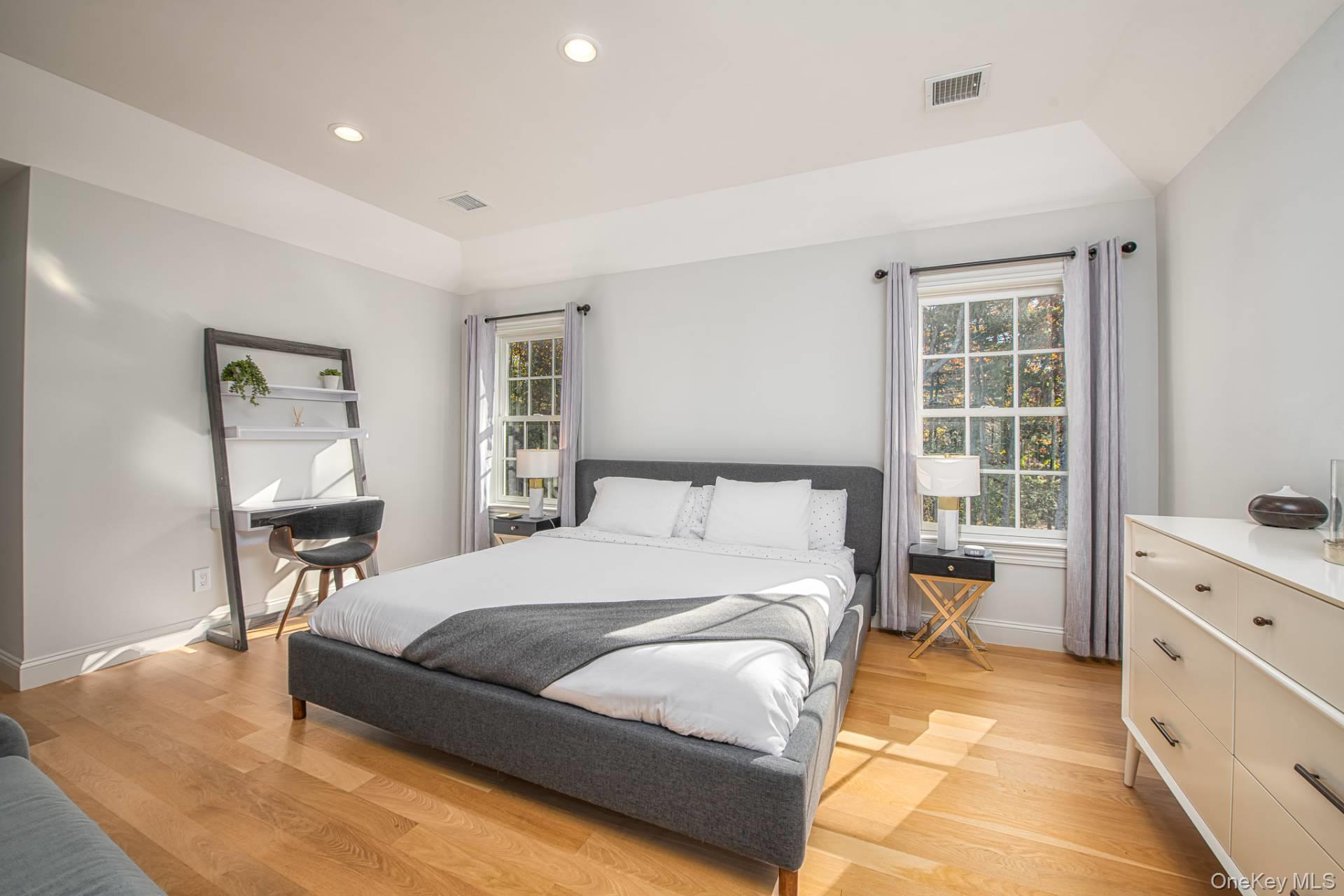 491 Montauk Highway, Quiogue, NY 11978