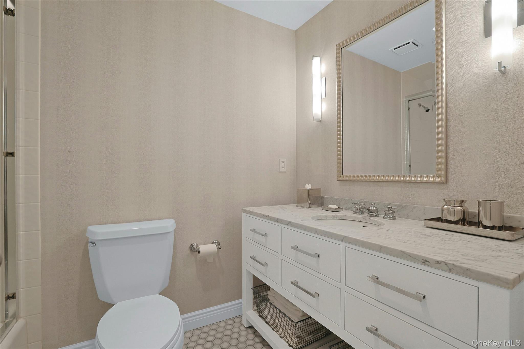 19 Stony Hollow, Chappaqua, NY 10514