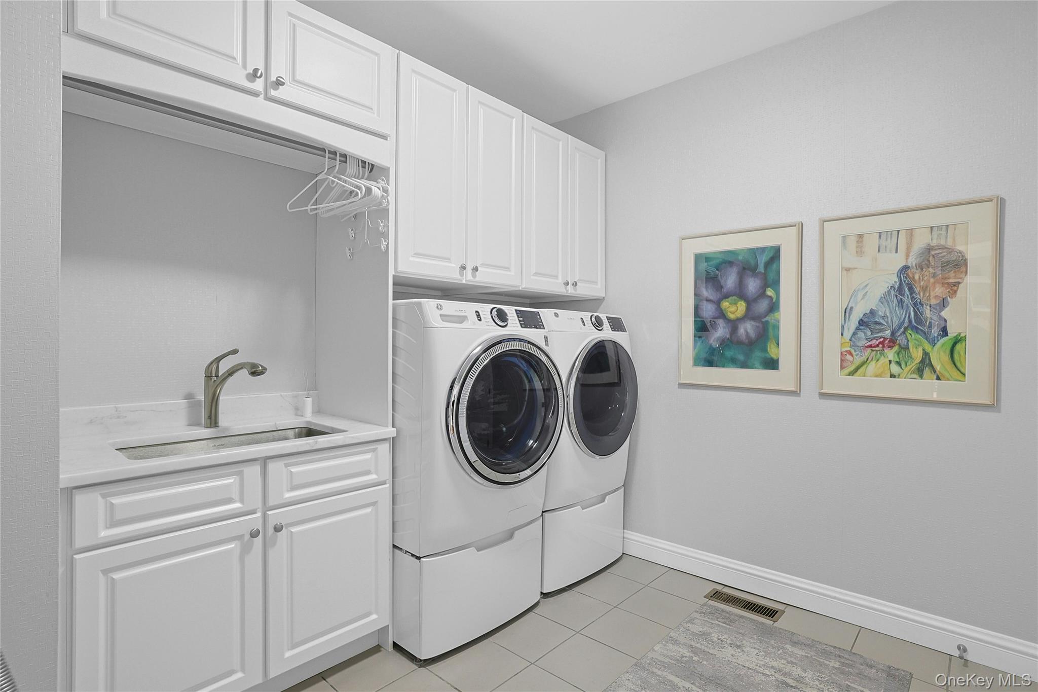 19 Stony Hollow, Chappaqua, NY 10514