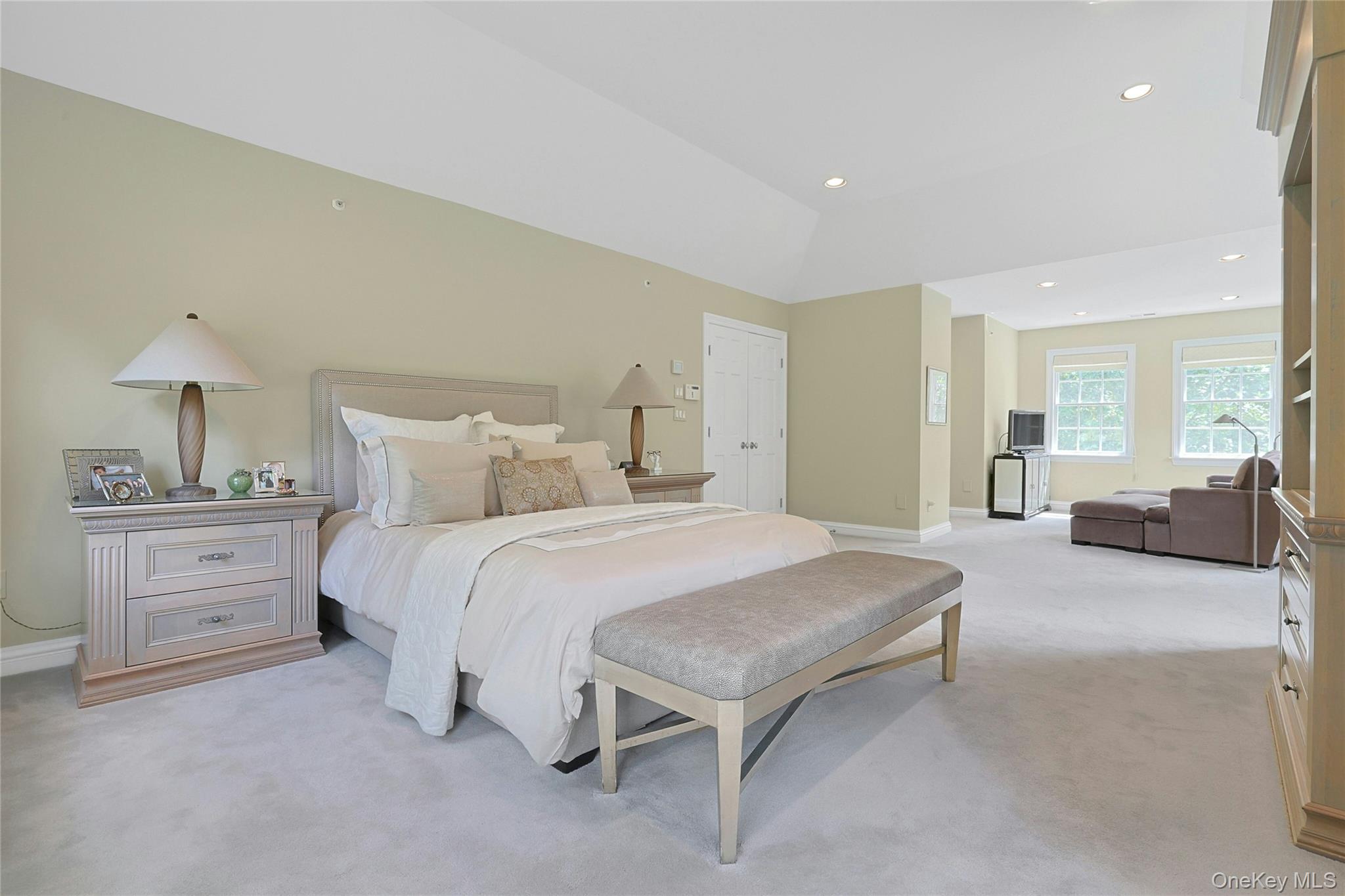 19 Stony Hollow, Chappaqua, NY 10514