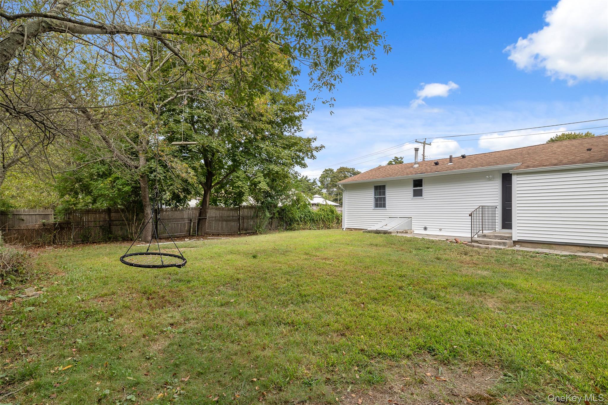 532 Taylor Avenue, East Patchogue, NY 11772