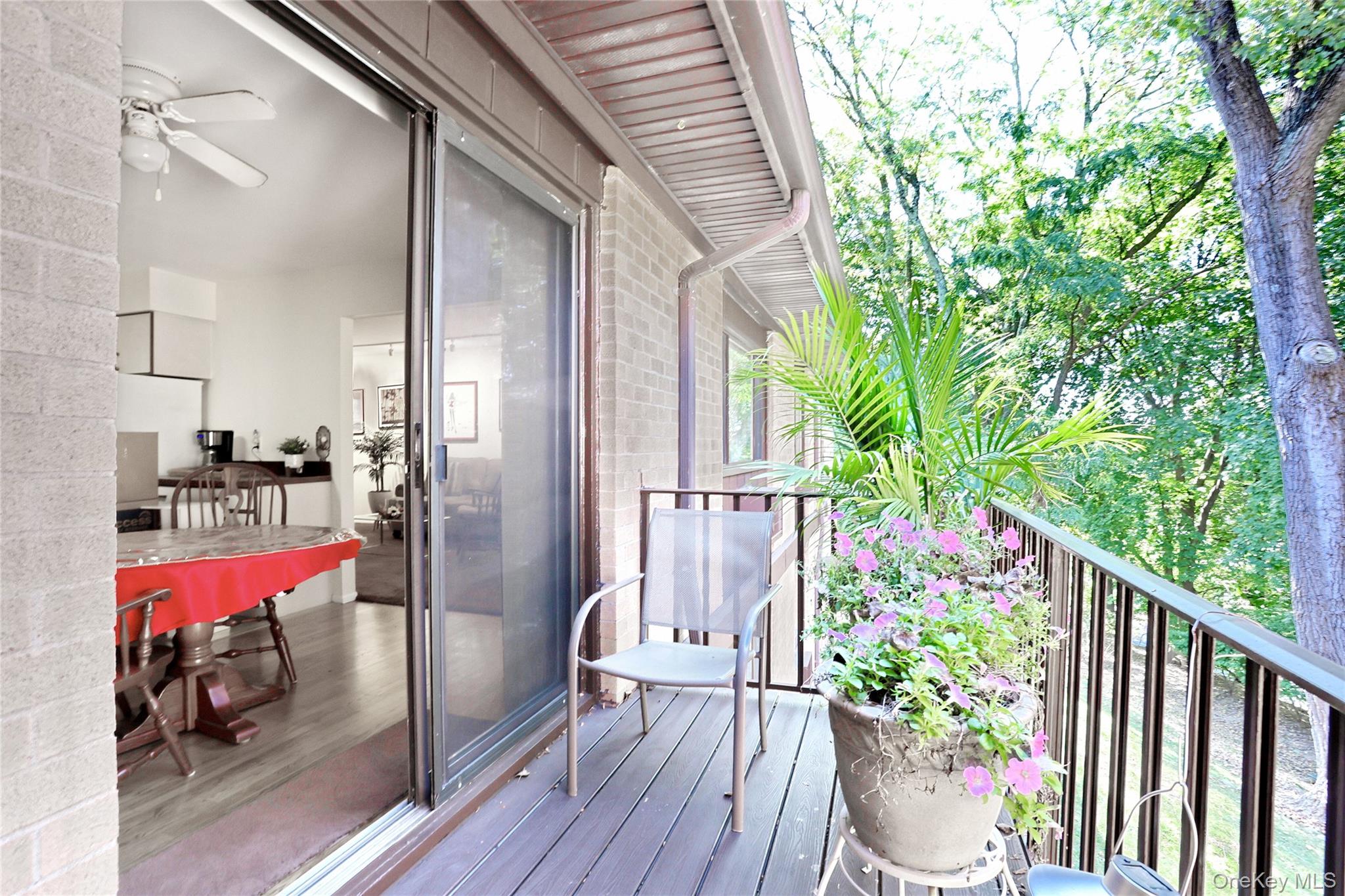 1 W Lawrence Park Drive # 10, Piermont, NY 10968