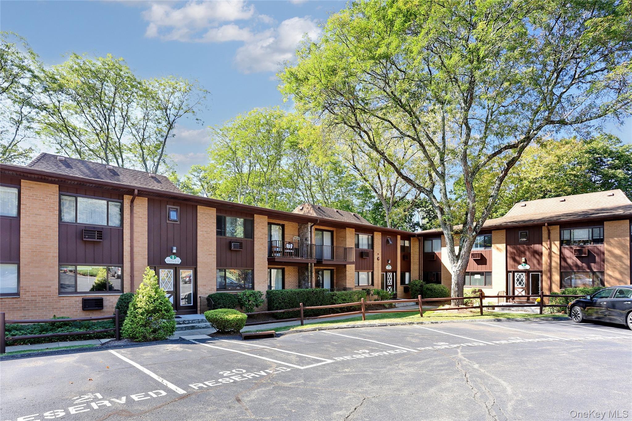 1 W Lawrence Park Drive # 10, Piermont, NY 10968