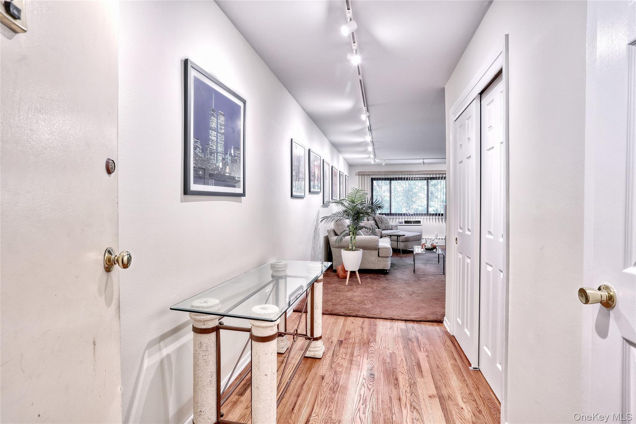 1 W Lawrence Park Drive # 10, Piermont, NY 10968