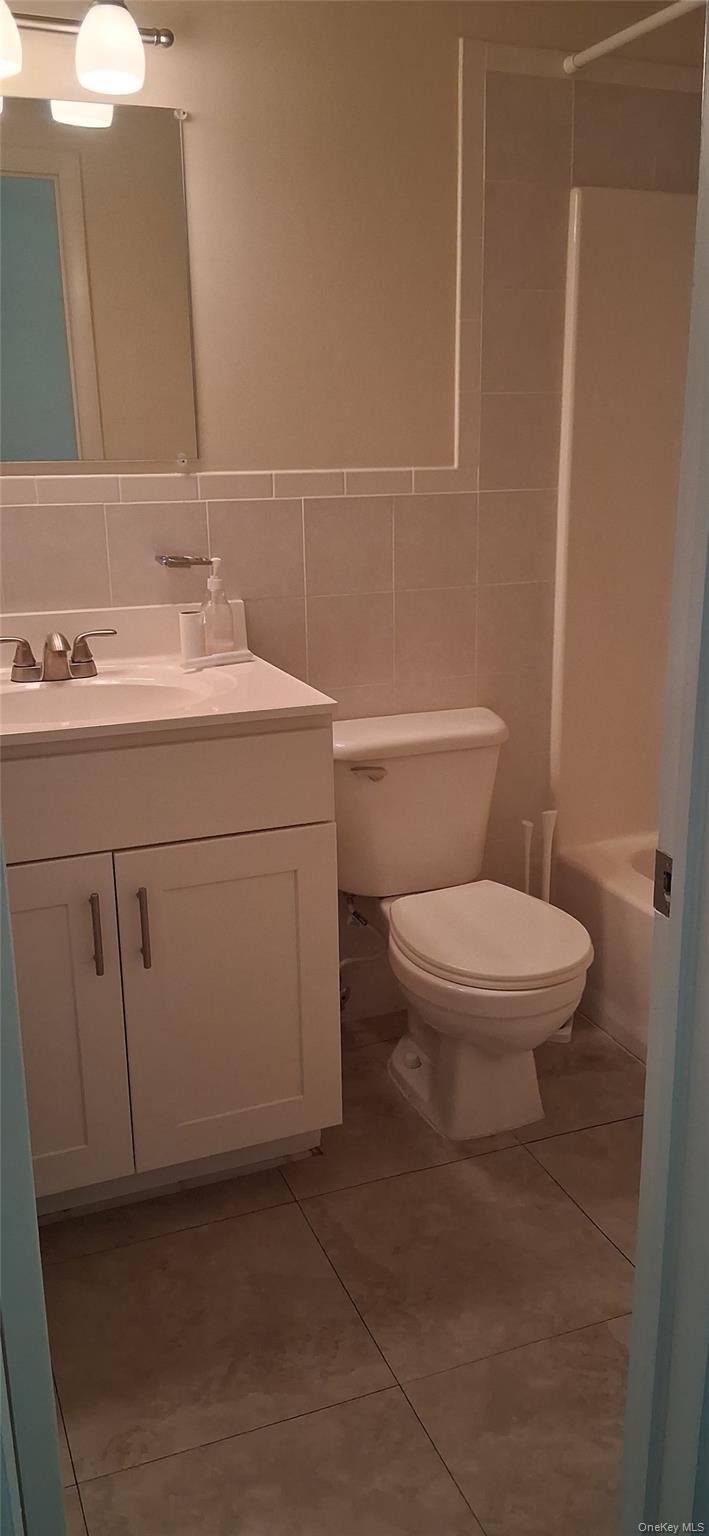 373 PLAD Boulevard, Holtsville, NY 11742