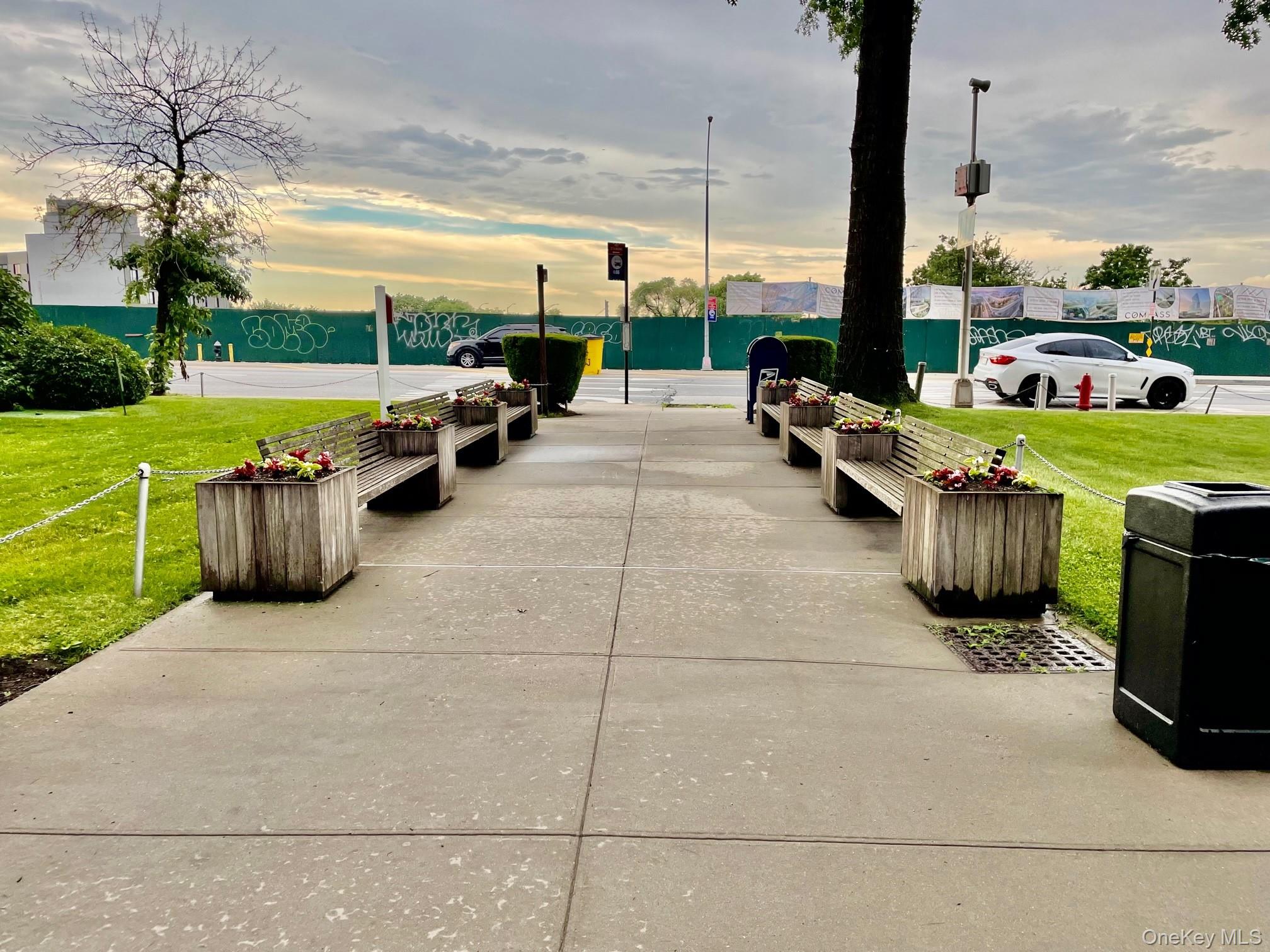 11224 Northern Boulevard # 3G, Corona, NY 11368