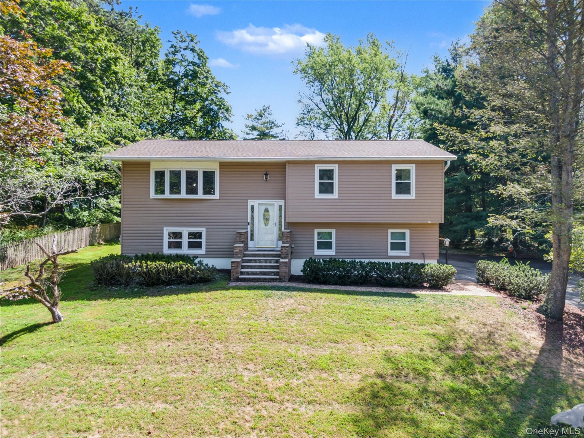 10 Headden Drive, Spring Valley, NY 10977