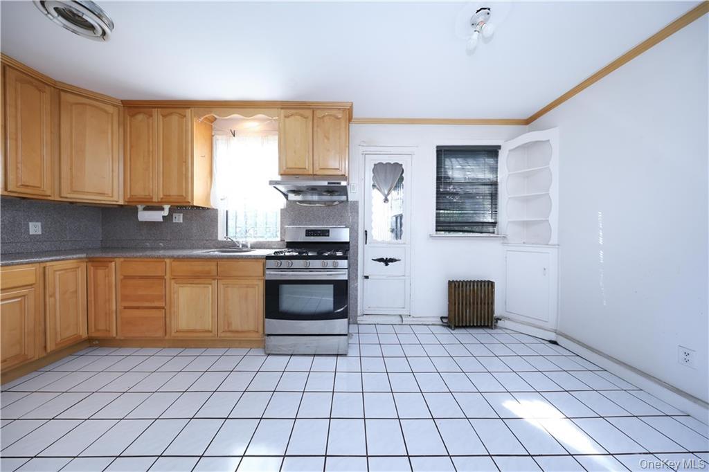 2132 E 16th Street, Brooklyn, NY 11229