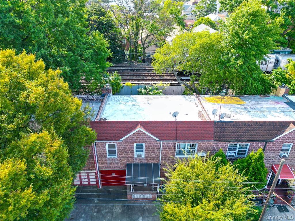 2132 E 16th Street, Brooklyn, NY 11229