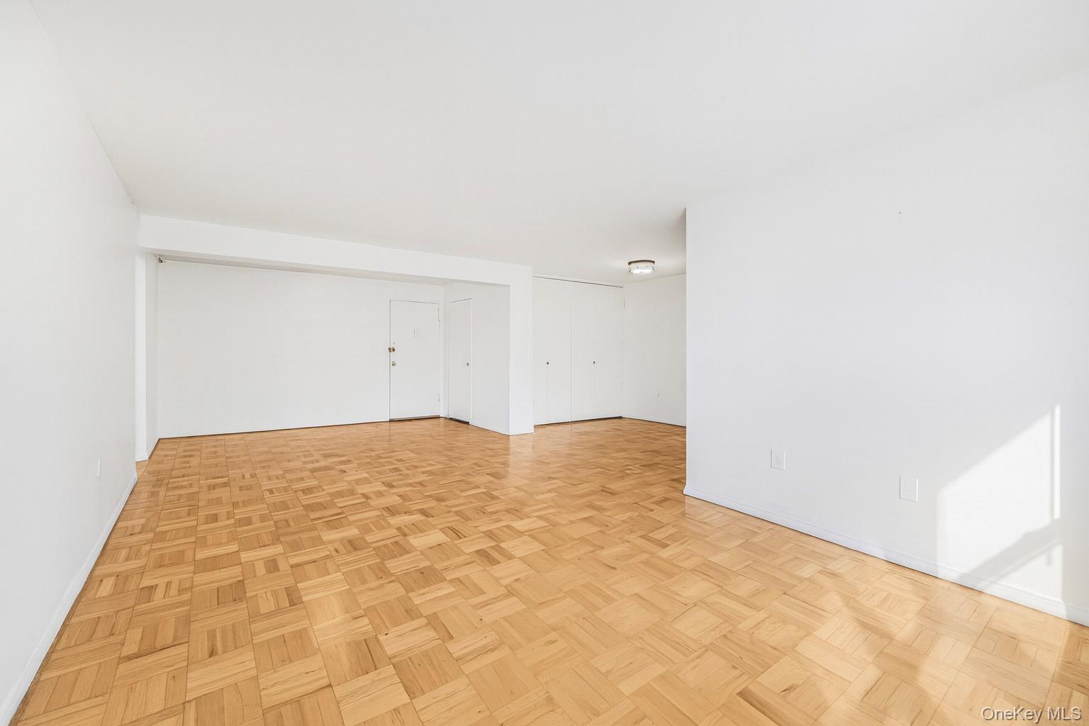 1 Balint Drive # 370, Yonkers, NY 10710