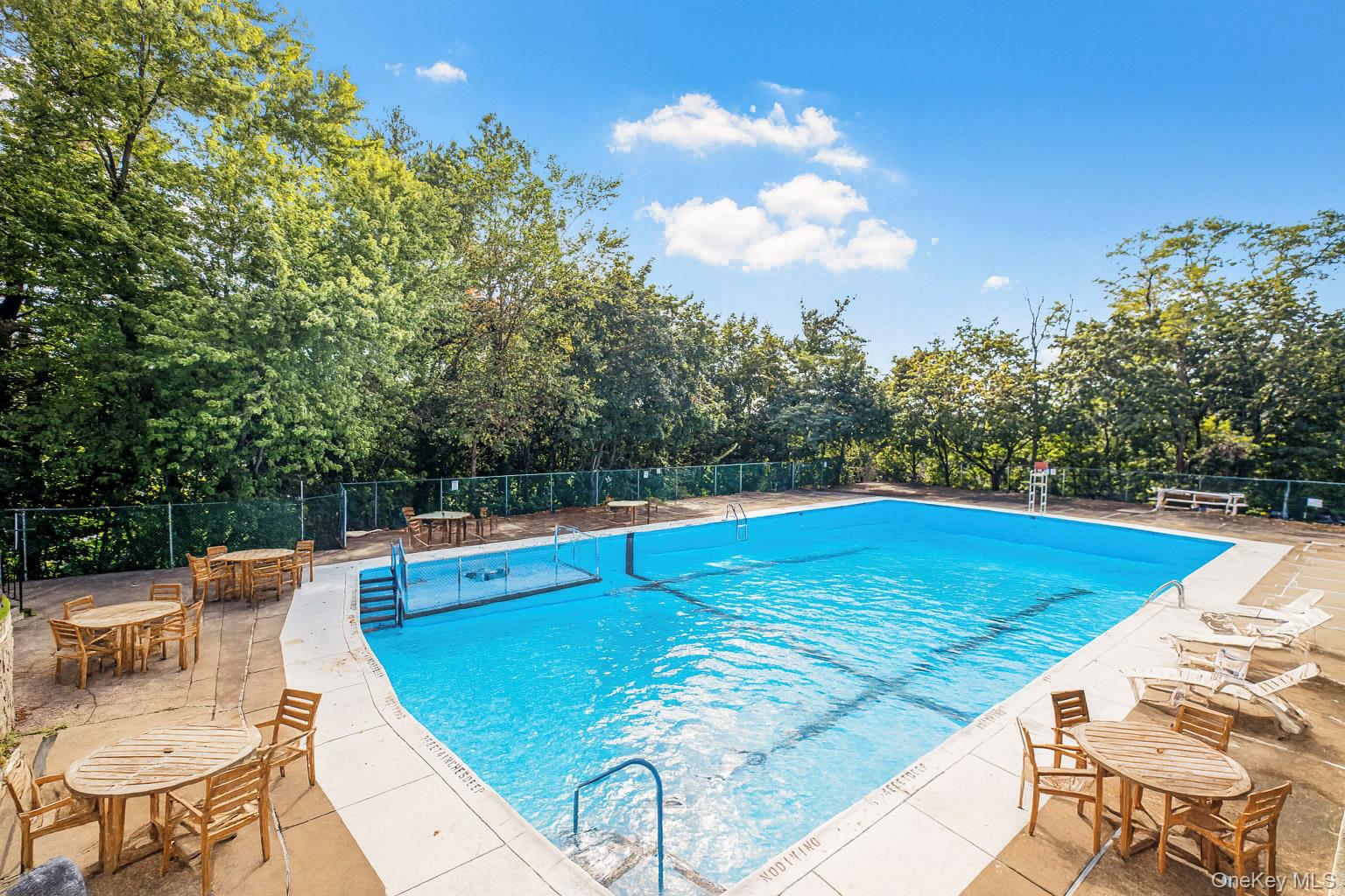 1 Balint Drive # 370, Yonkers, NY 10710