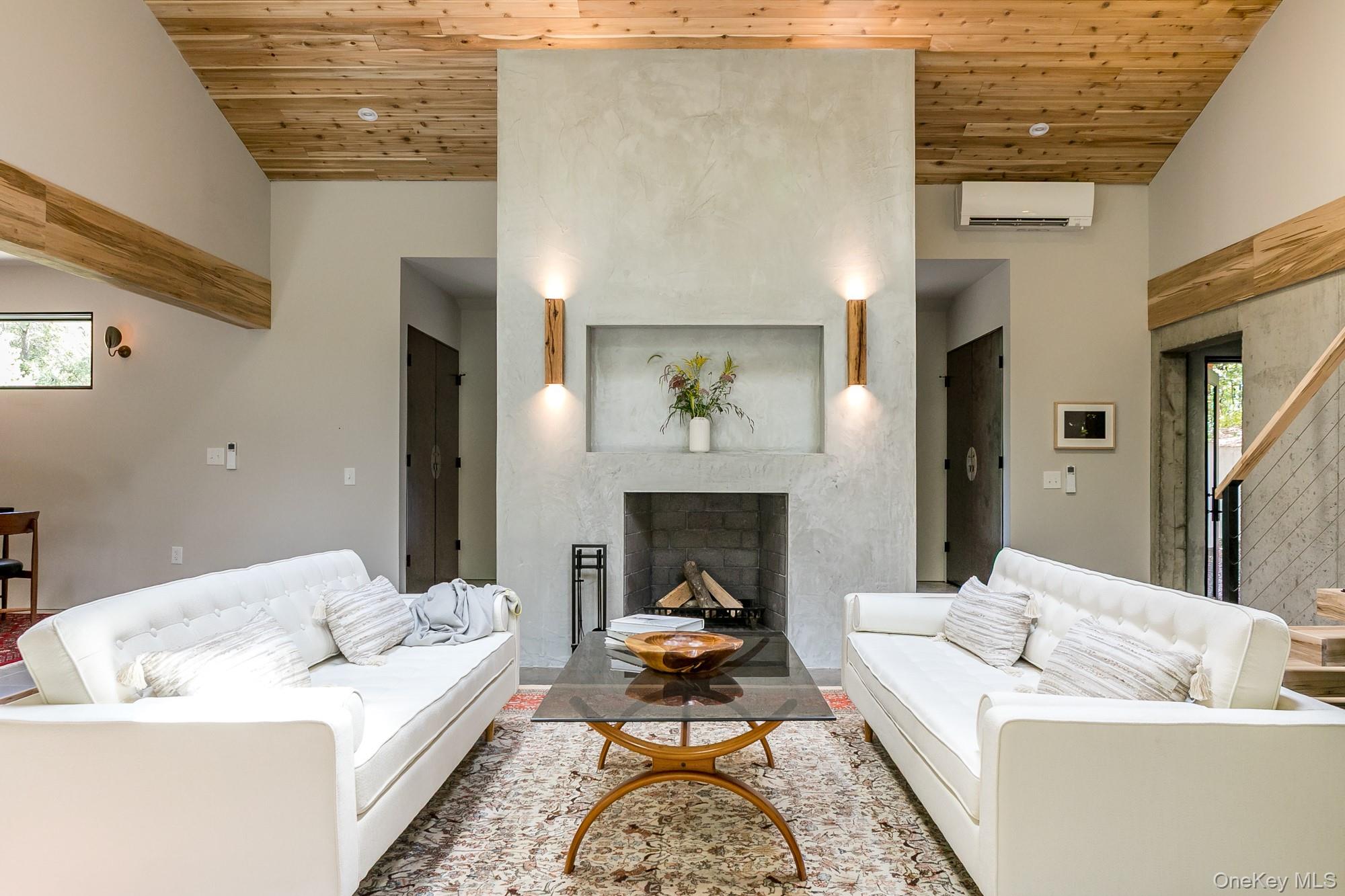 35 Fern Hollow Road, Stone Ridge, NY 12484