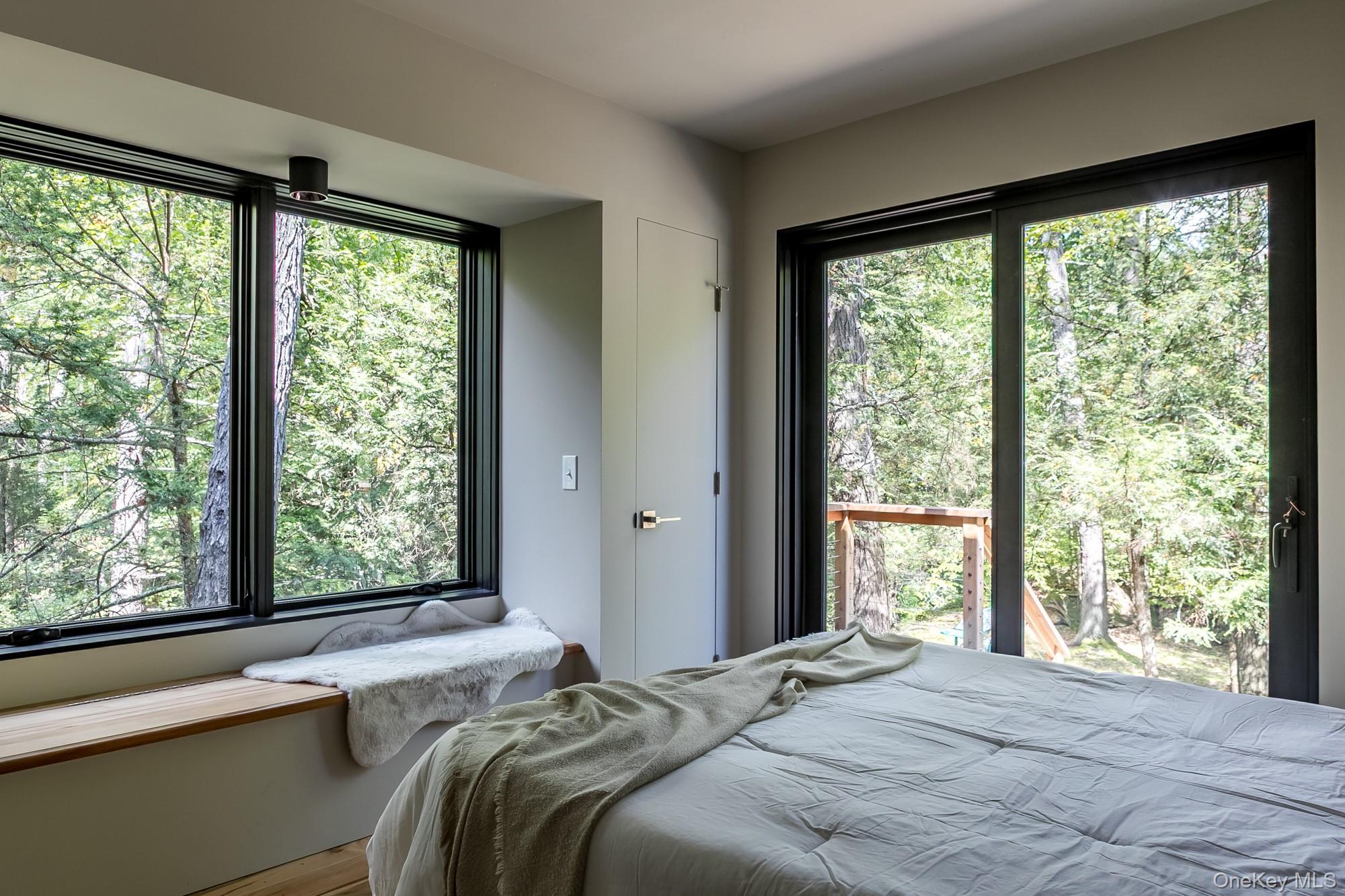 35 Fern Hollow Road, Stone Ridge, NY 12484