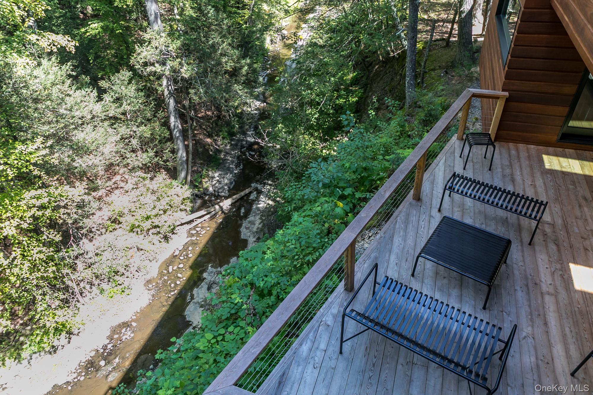 35 Fern Hollow Road, Stone Ridge, NY 12484