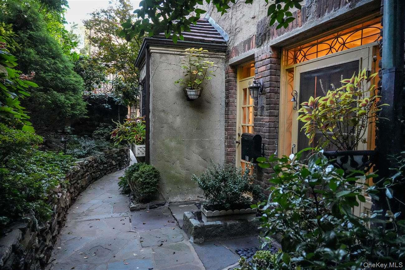 2501 Palisade Avenue # G1, Bronx, NY 10463