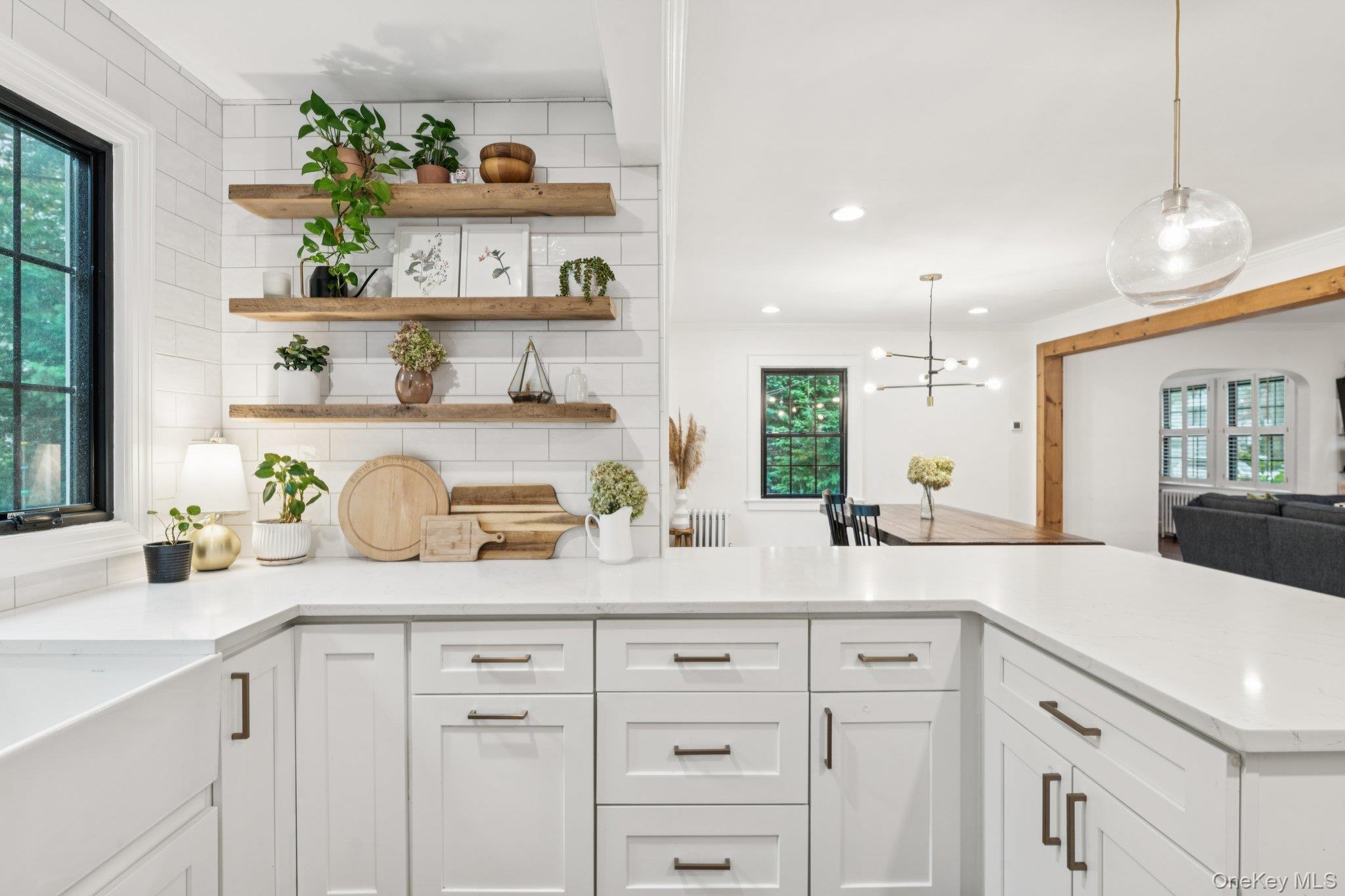 410 Congress Avenue, East Williston, NY 11596