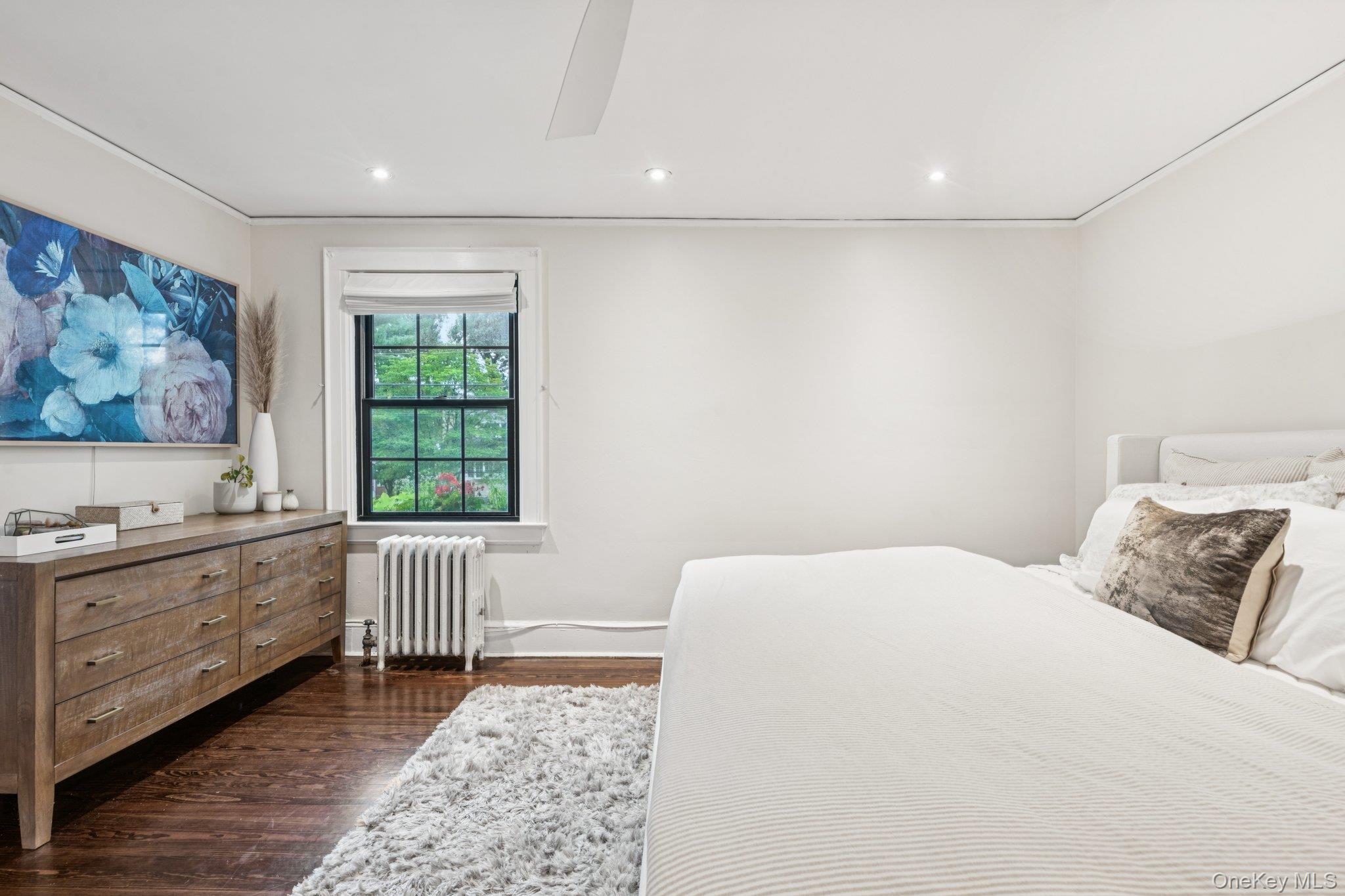 410 Congress Avenue, East Williston, NY 11596