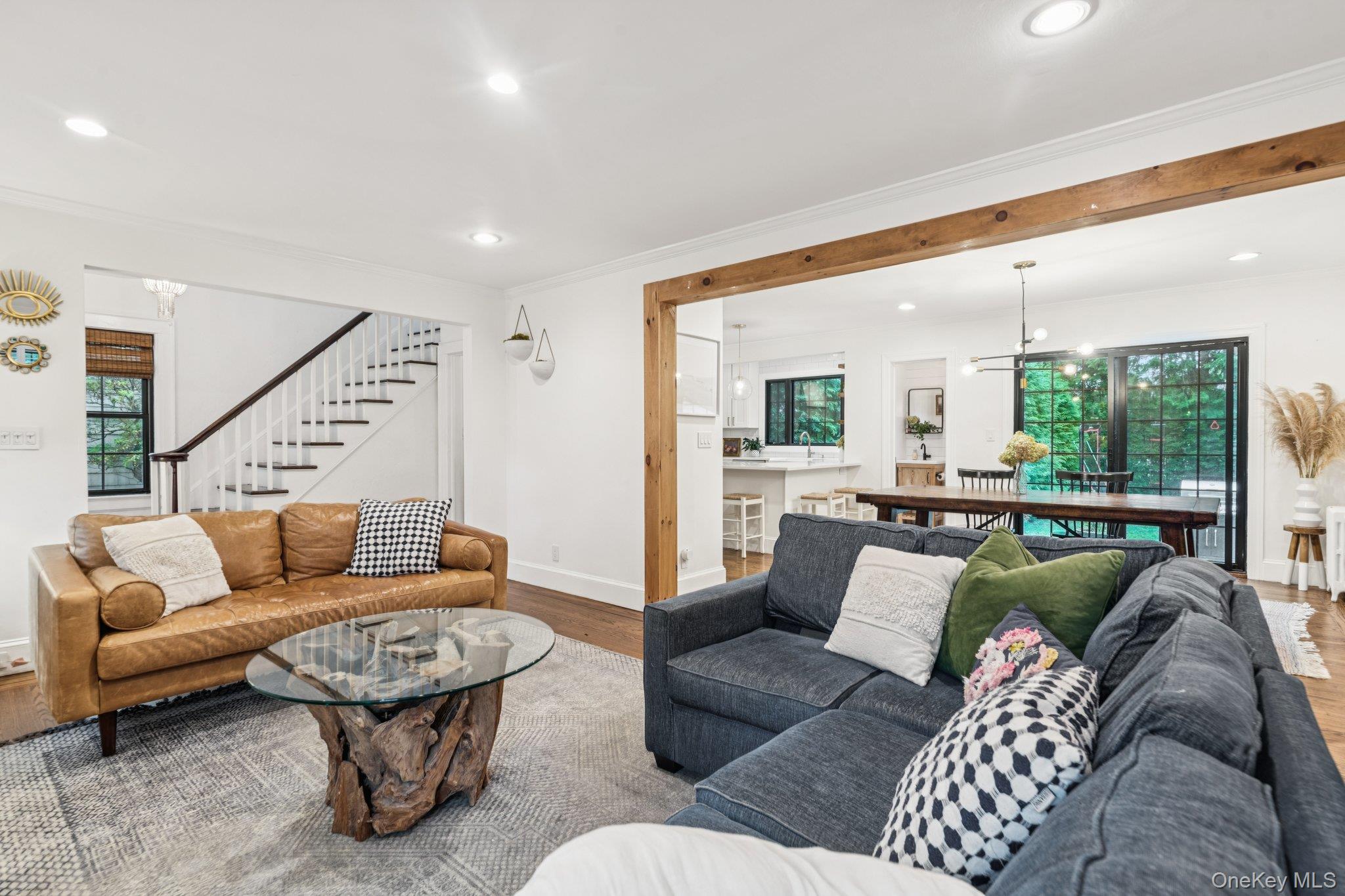 410 Congress Avenue, East Williston, NY 11596