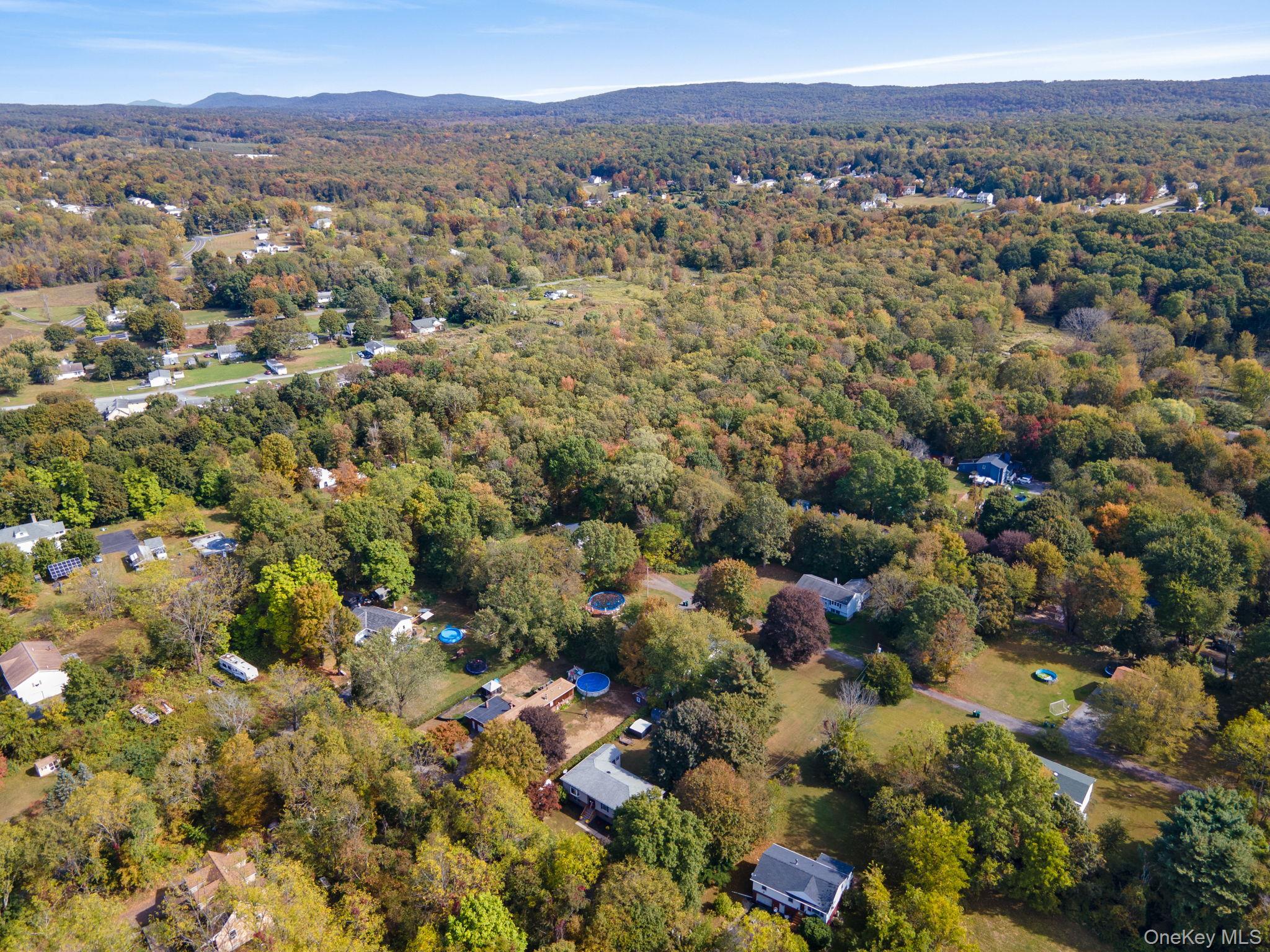 9 Pleasant Valley Lane, Plattekill, NY 12589