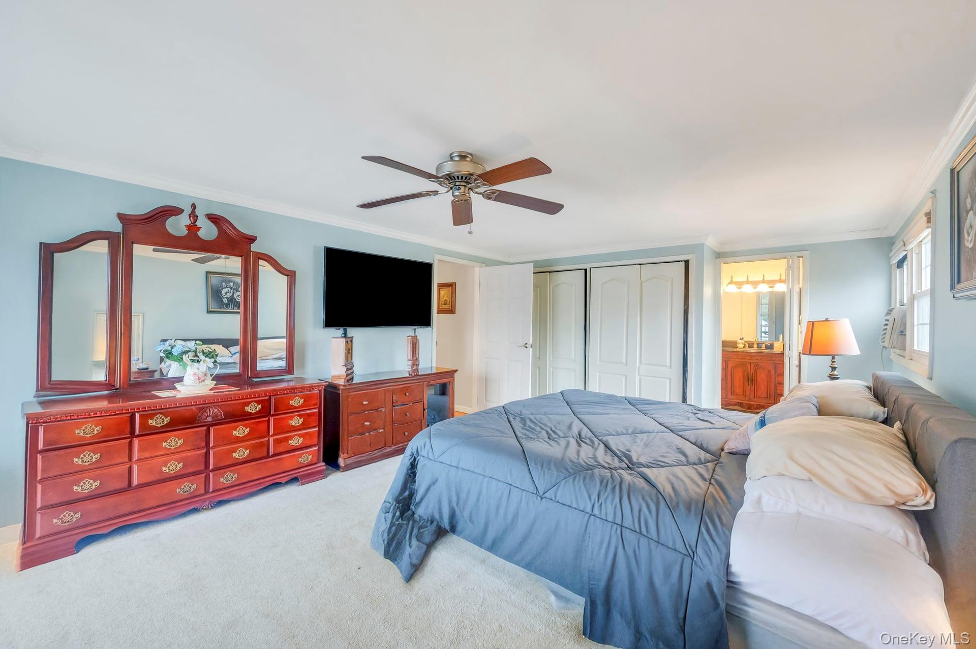 190 Connetquot Drive, Oakdale, NY 11769