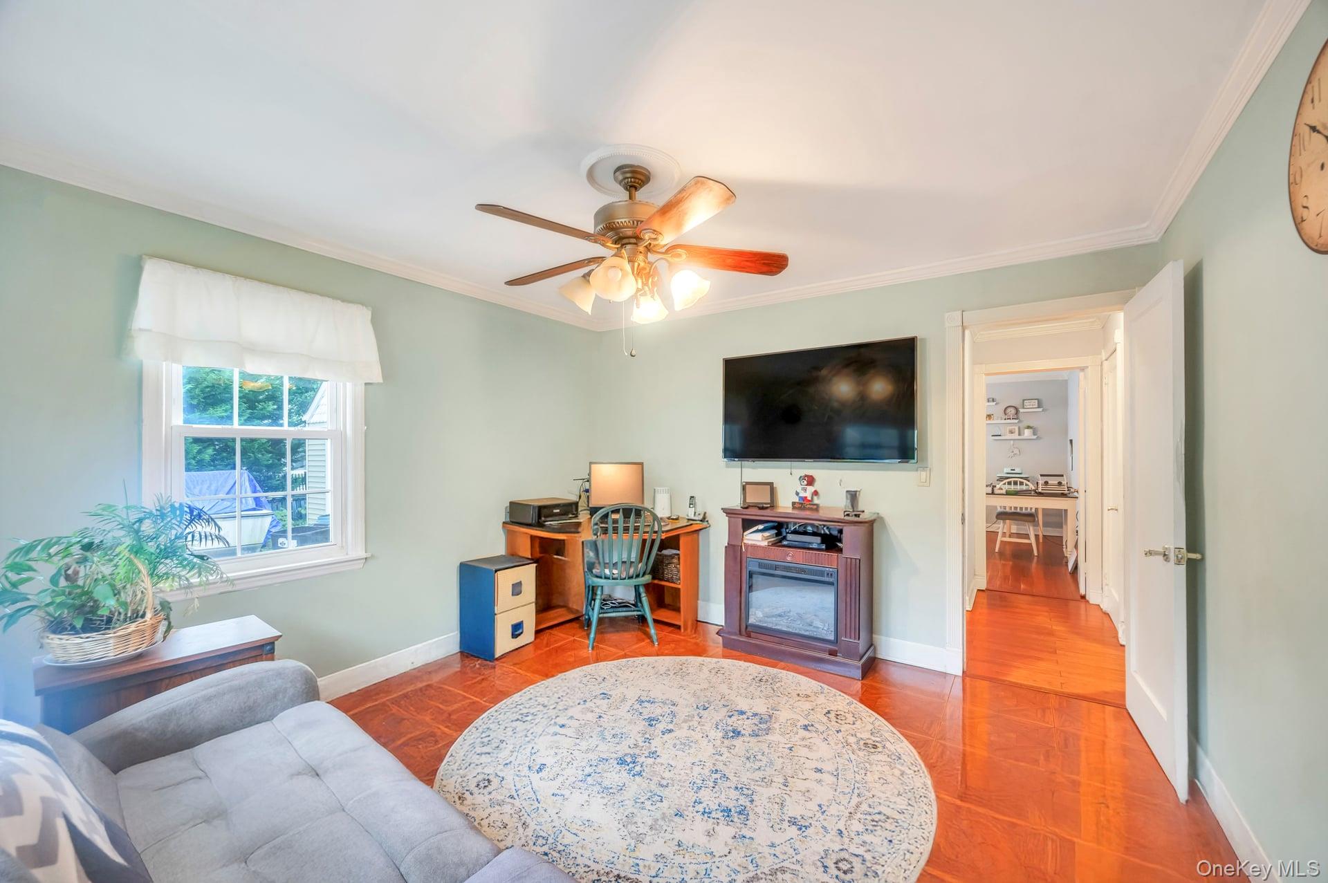 190 Connetquot Drive, Oakdale, NY 11769