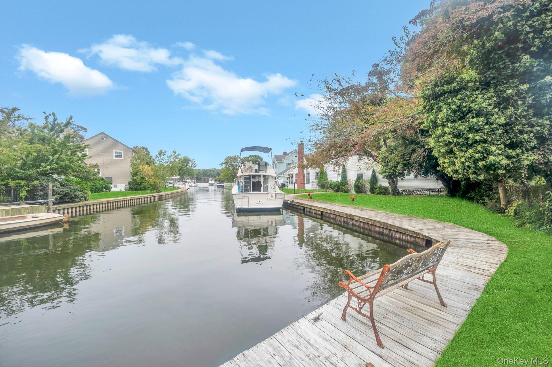 190 Connetquot Drive, Oakdale, NY 11769